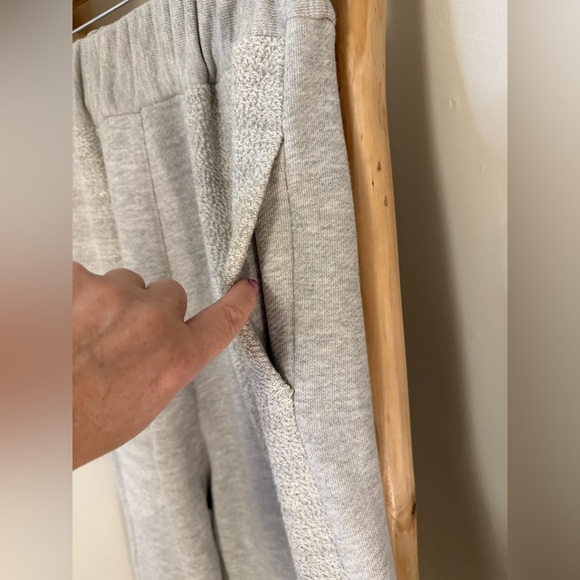 GERSHON BRAM oversized sweatpants high waist athleisure grey small NWT - Picture 9 of 11